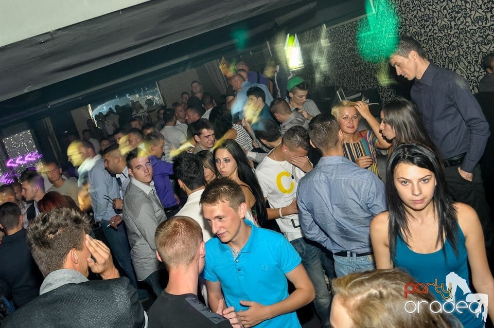 Petrecere cu Blaga de la Oradea în Life, 