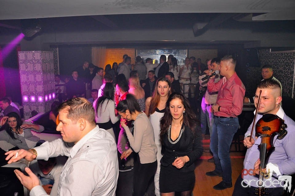 Petrecere cu Blaga de la Oradea în Life, 