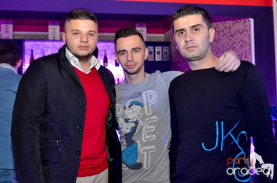 Petrecere cu Blaga în Club Life, 