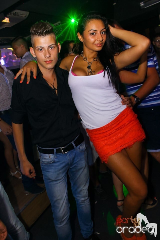 Petrecere cu Blaga în Life Club, 