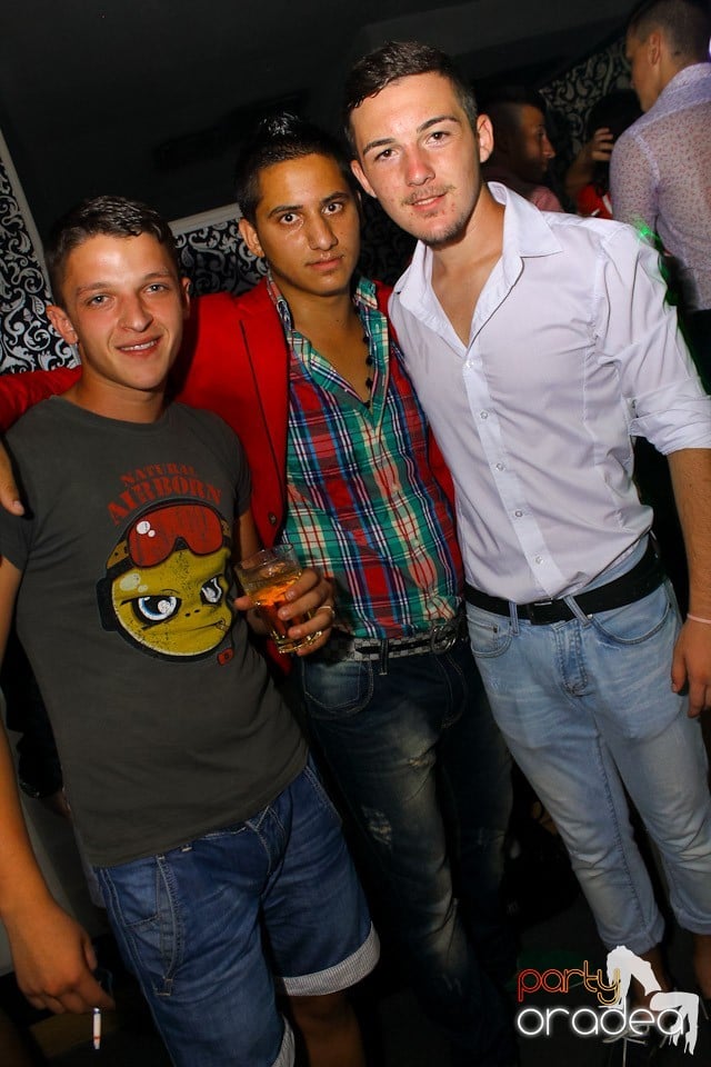 Petrecere cu Blaga în Life Club, 