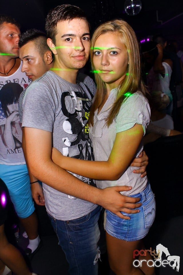 Petrecere cu Blaga în Life Club, 