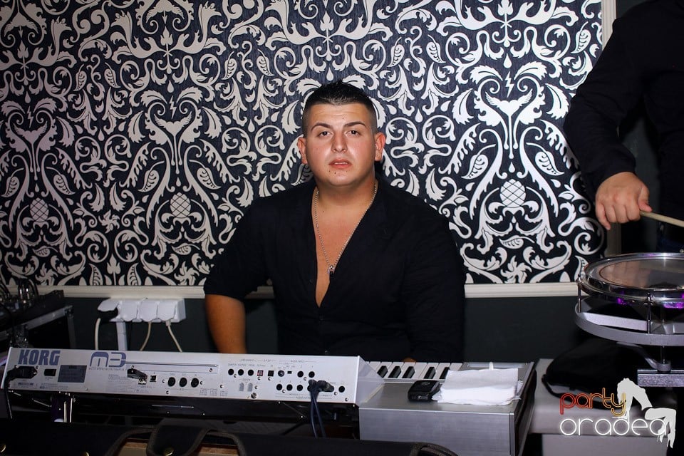 Petrecere cu Blaga în Life Club, 