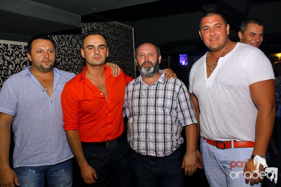 Petrecere cu Blaga în Life Club, 