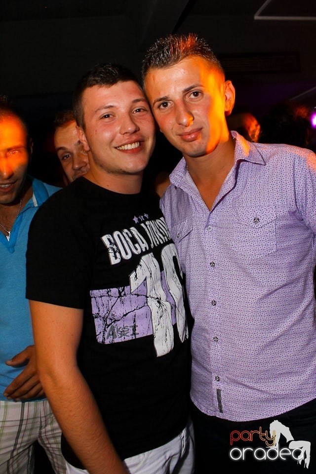 Petrecere cu Blaga în Life Club, 