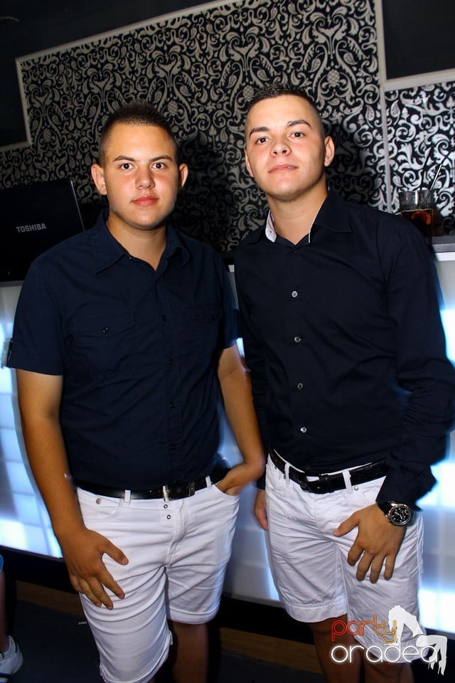 Petrecere cu Blaga în Life Club, 