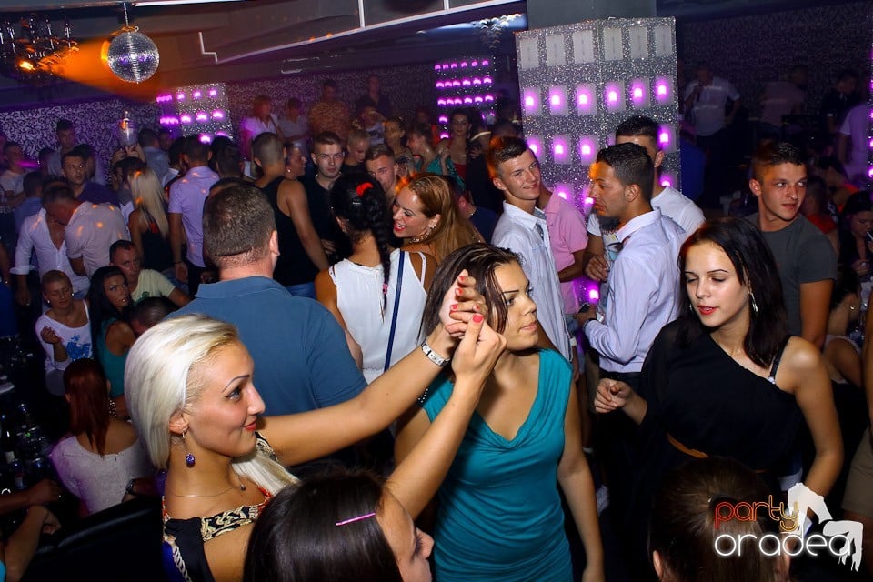 Petrecere cu Blaga în Life Club, 