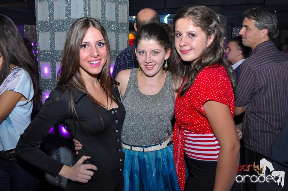 Petrecere cu Blaga şi Liviu Guţă în Life, 