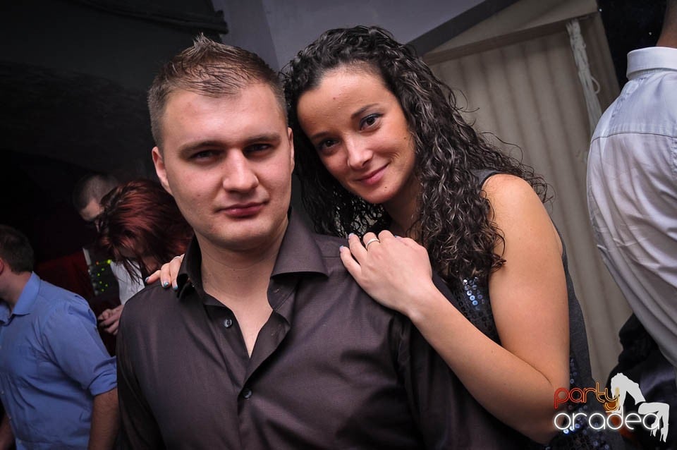 Petrecere cu DJ Mahony în Heat, 