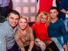 Petrecere cu muzică live în Club Life