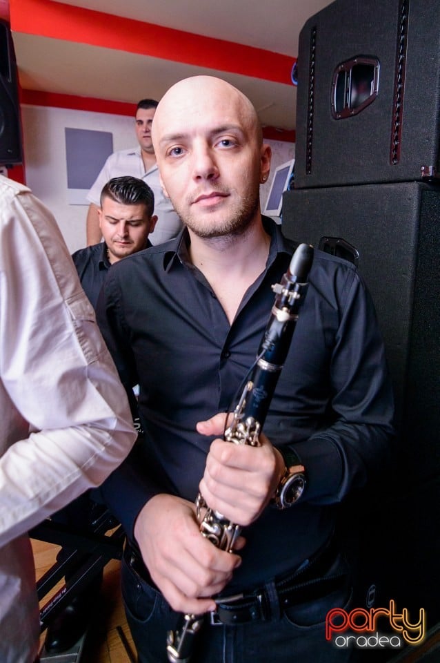 Petrecere de Crăciun alături de Blaga, 