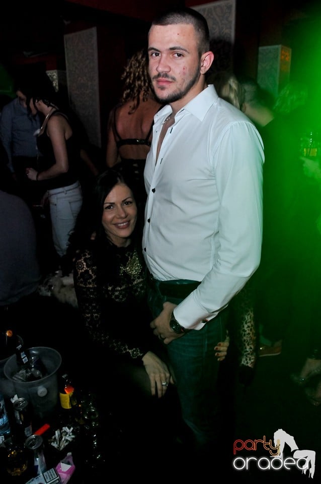 Petrecere de Crăciun în Club Life, 