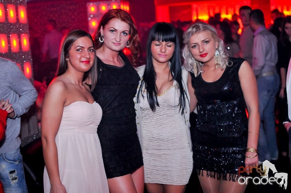 Petrecere de Crăciun în Club Life, 