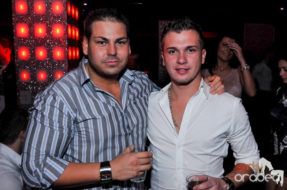 Petrecere de Crăciun în Club Life, 