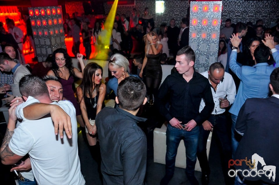 Petrecere de Crăciun în Club Life, 