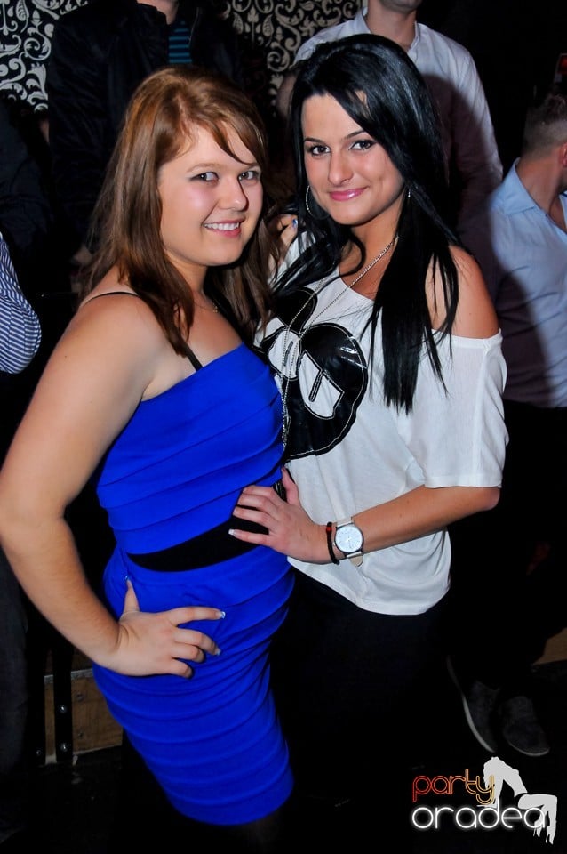 Petrecere de Crăciun în Club Life, 