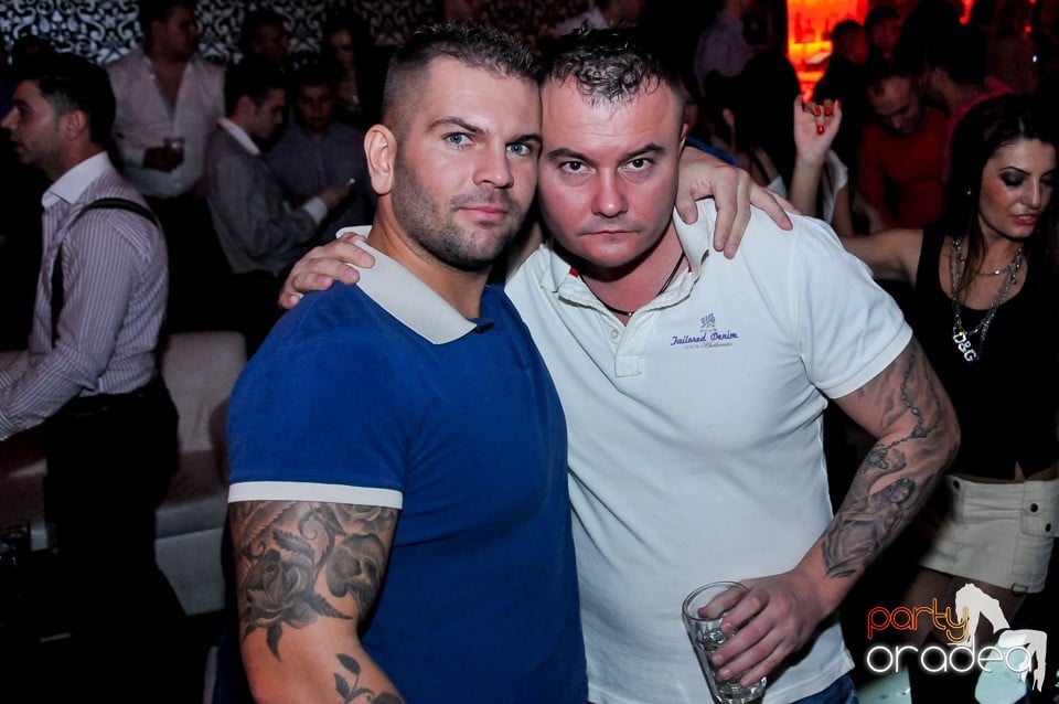 Petrecere de Crăciun în Club Life, 