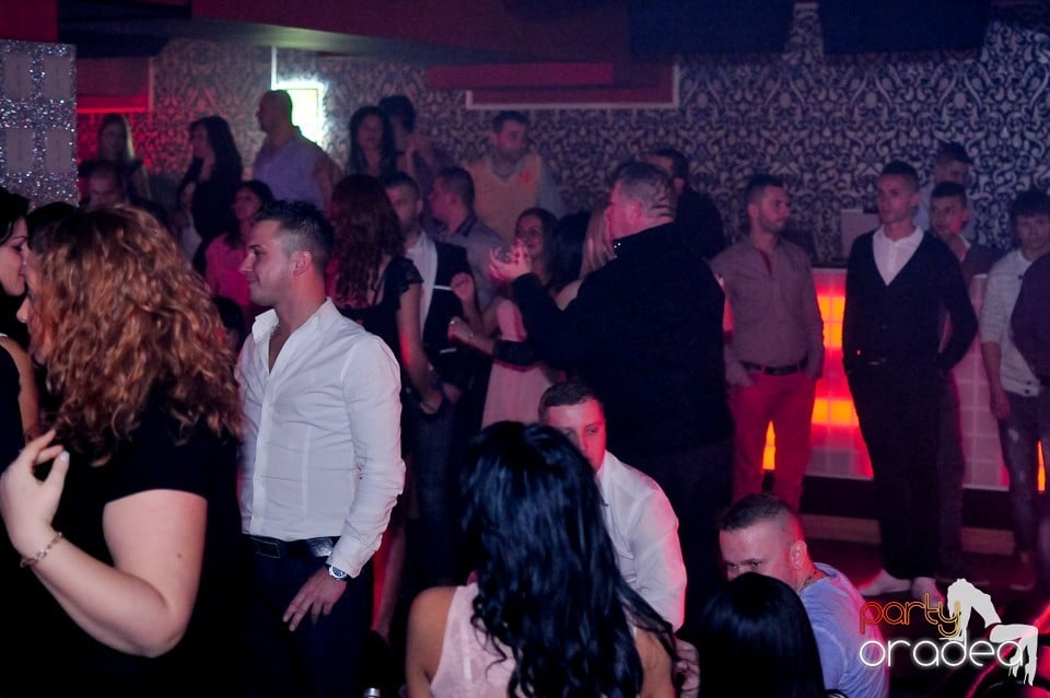 Petrecere de Crăciun în Club Life, 