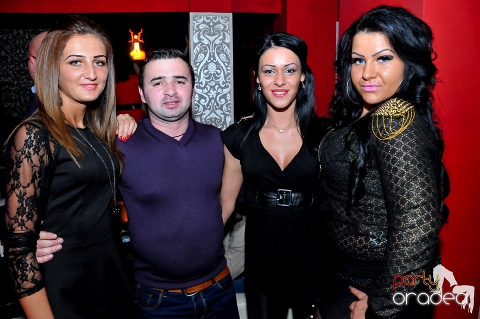 Petrecere de Crăciun în Club Life, 