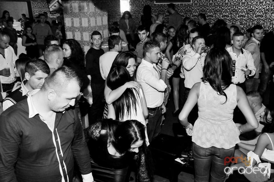 Petrecere de Crăciun în Club Life, 