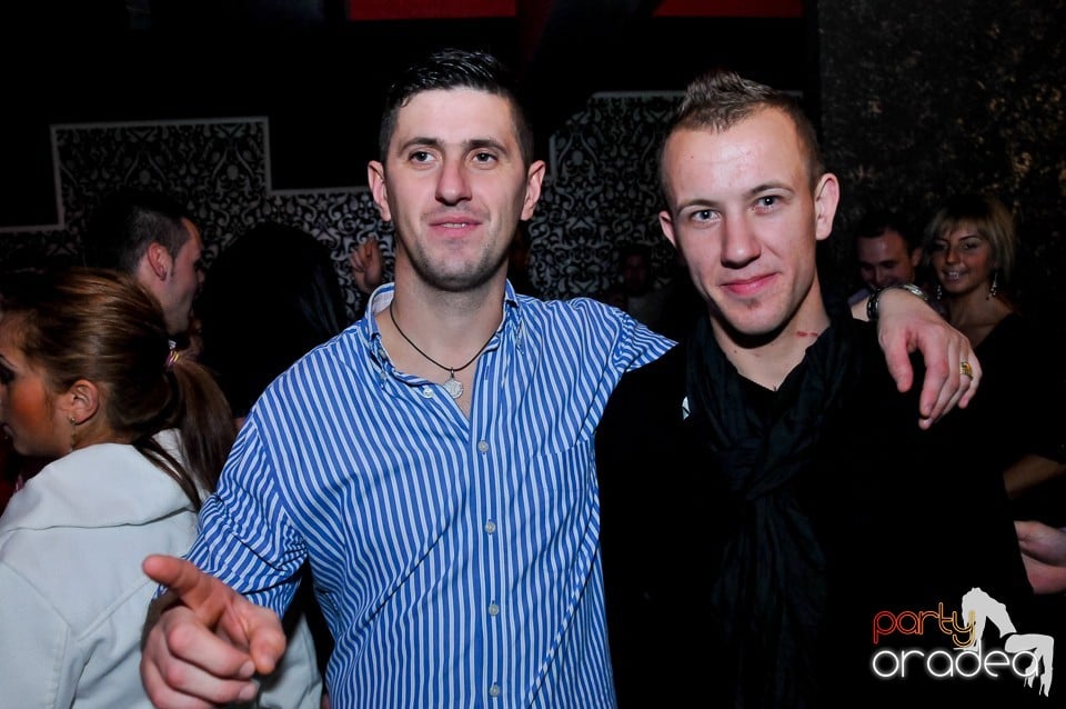 Petrecere de Crăciun în Club Life, 