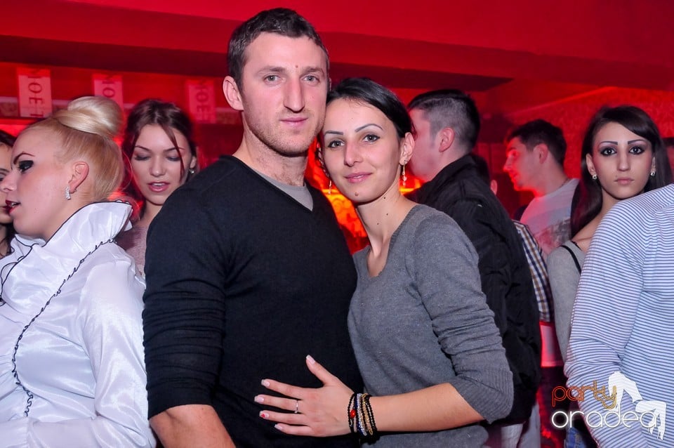 Petrecere de Crăciun în Club Life, 