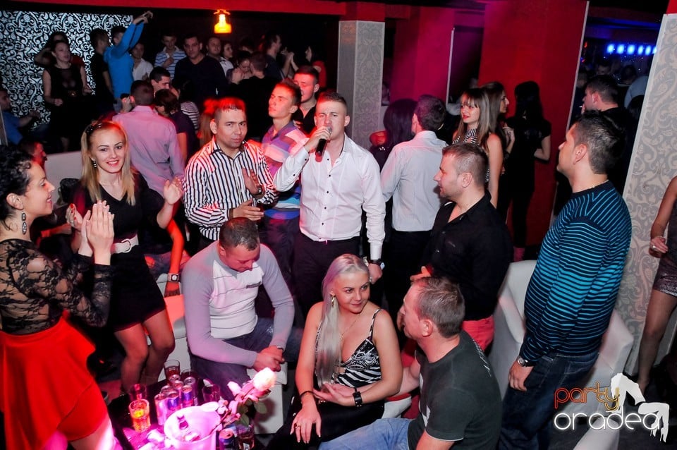 Petrecere de Crăciun în Club Life, 