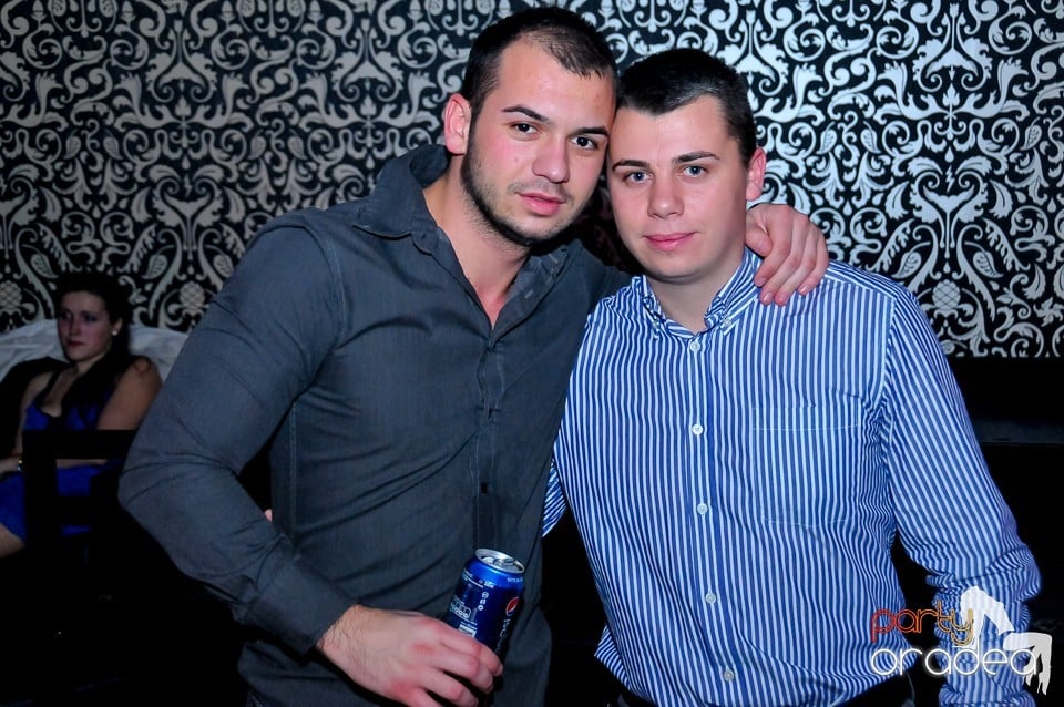 Petrecere de Crăciun în Club Life, 