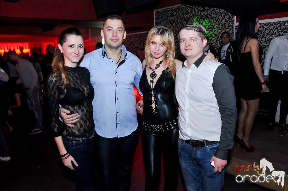 Petrecere de Crăciun în Club Life, 