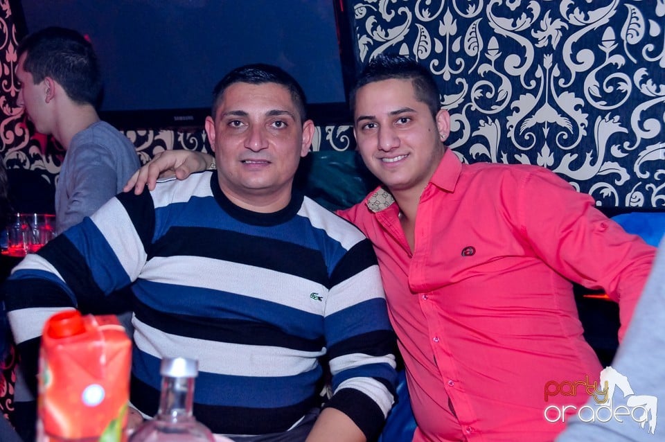 Petrecere de Crăciun în Club Life, 