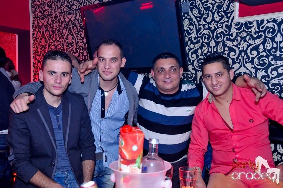 Petrecere de Crăciun în Club Life, 