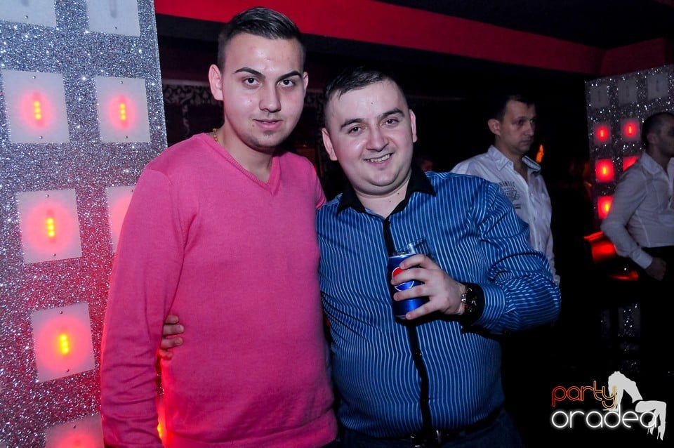 Petrecere de Crăciun în Club Life, 