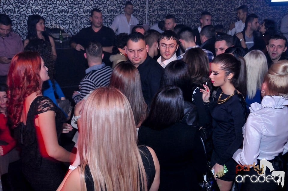 Petrecere de Crăciun în Club Life, 