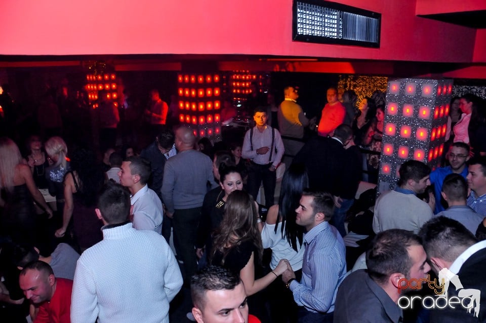 Petrecere de Crăciun în Club Life, 