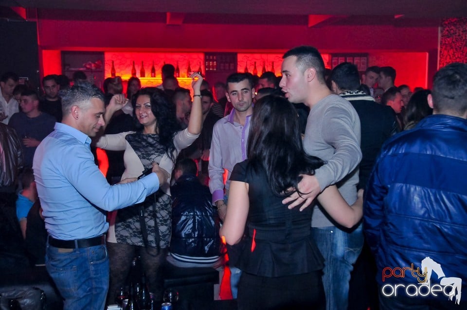 Petrecere de Crăciun în Club Life, 