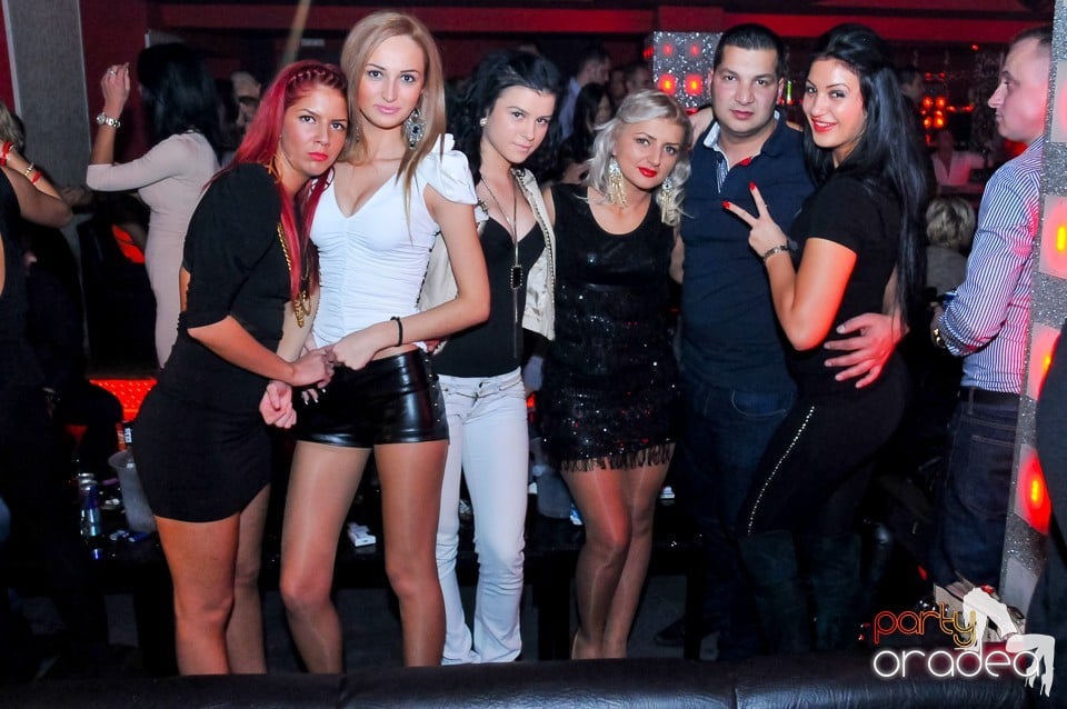 Petrecere de Crăciun în Club Life, 