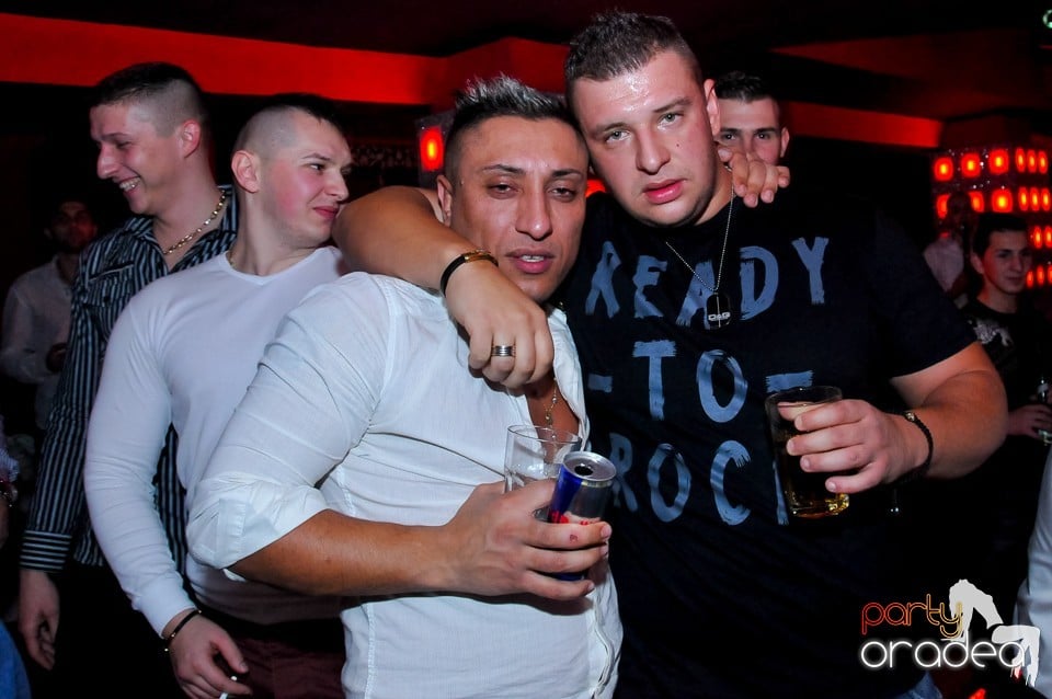 Petrecere de Crăciun în Club Life, 