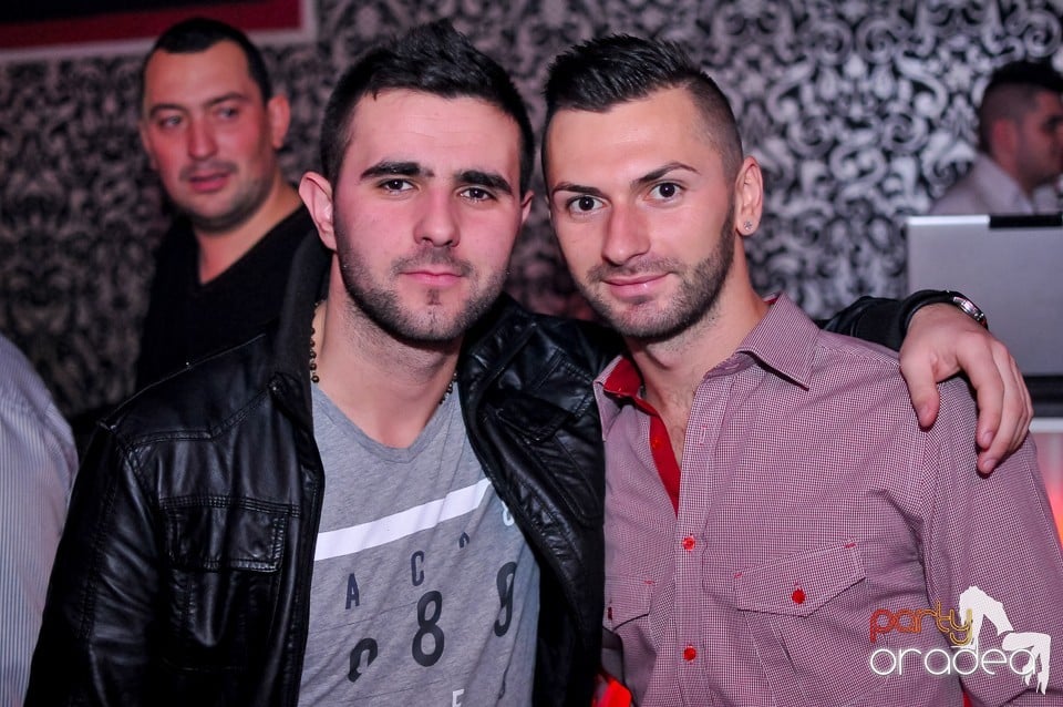 Petrecere de Crăciun în Club Life, 