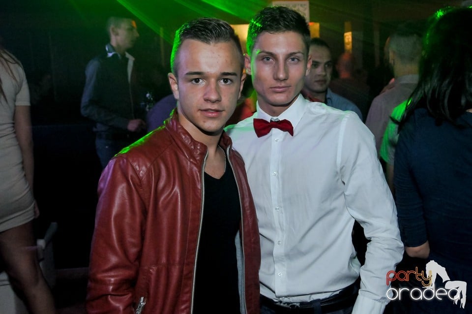 Petrecere de Crăciun în Club Life, 