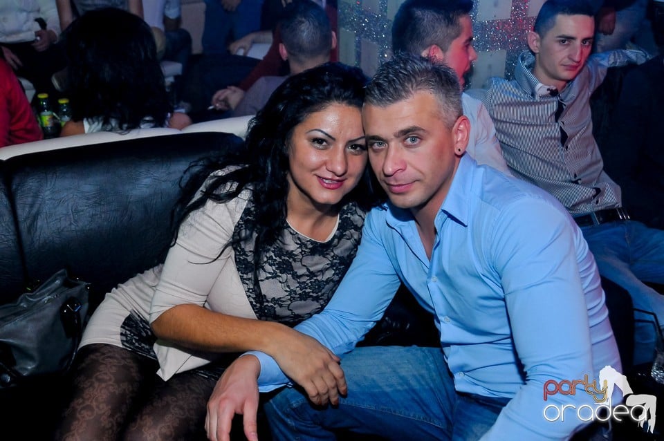 Petrecere de Crăciun în Club Life, 