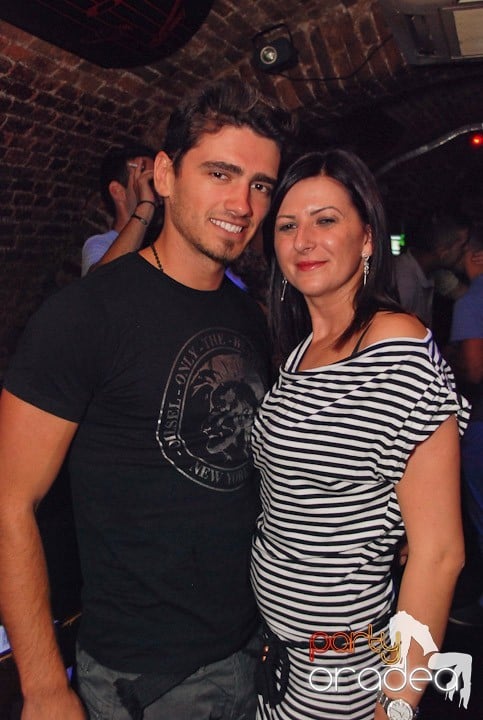 Petrecere de mijloc de săptămână, 