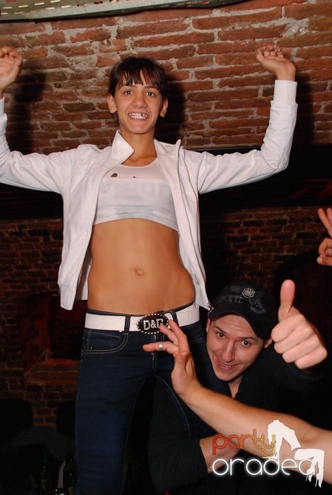 Petrecere de mijloc de săptămână, 