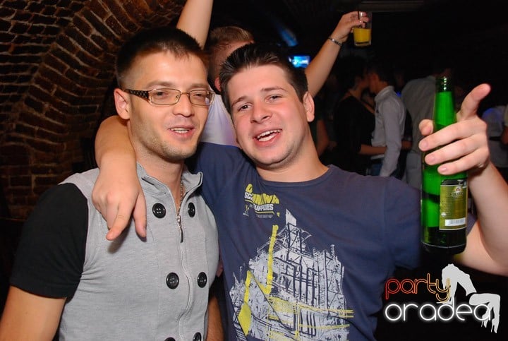 Petrecere de mijloc de săptămână, 