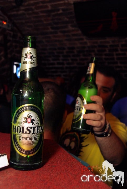 Petrecere de mijloc de săptămână, 