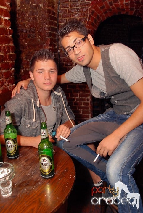 Petrecere de mijloc de săptămână, 