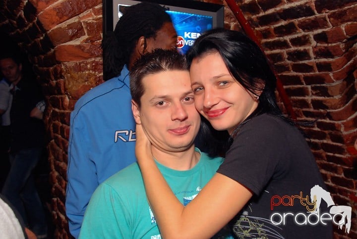 Petrecere de mijloc de săptămână, 