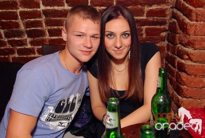 Petrecere de mijloc de săptămână, 