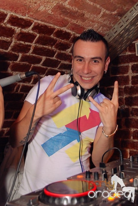 Petrecere de mijloc de săptămână, 