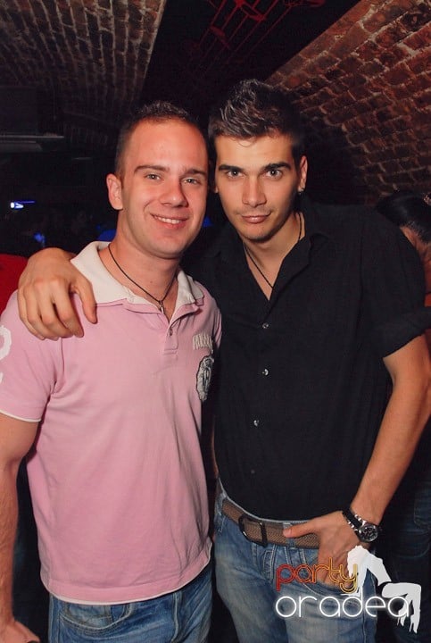 Petrecere de mijloc de săptămână, 