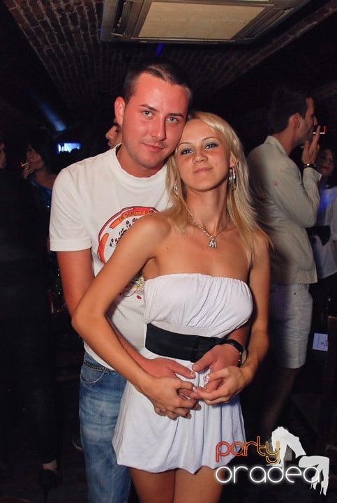 Petrecere de mijloc de săptămână, 